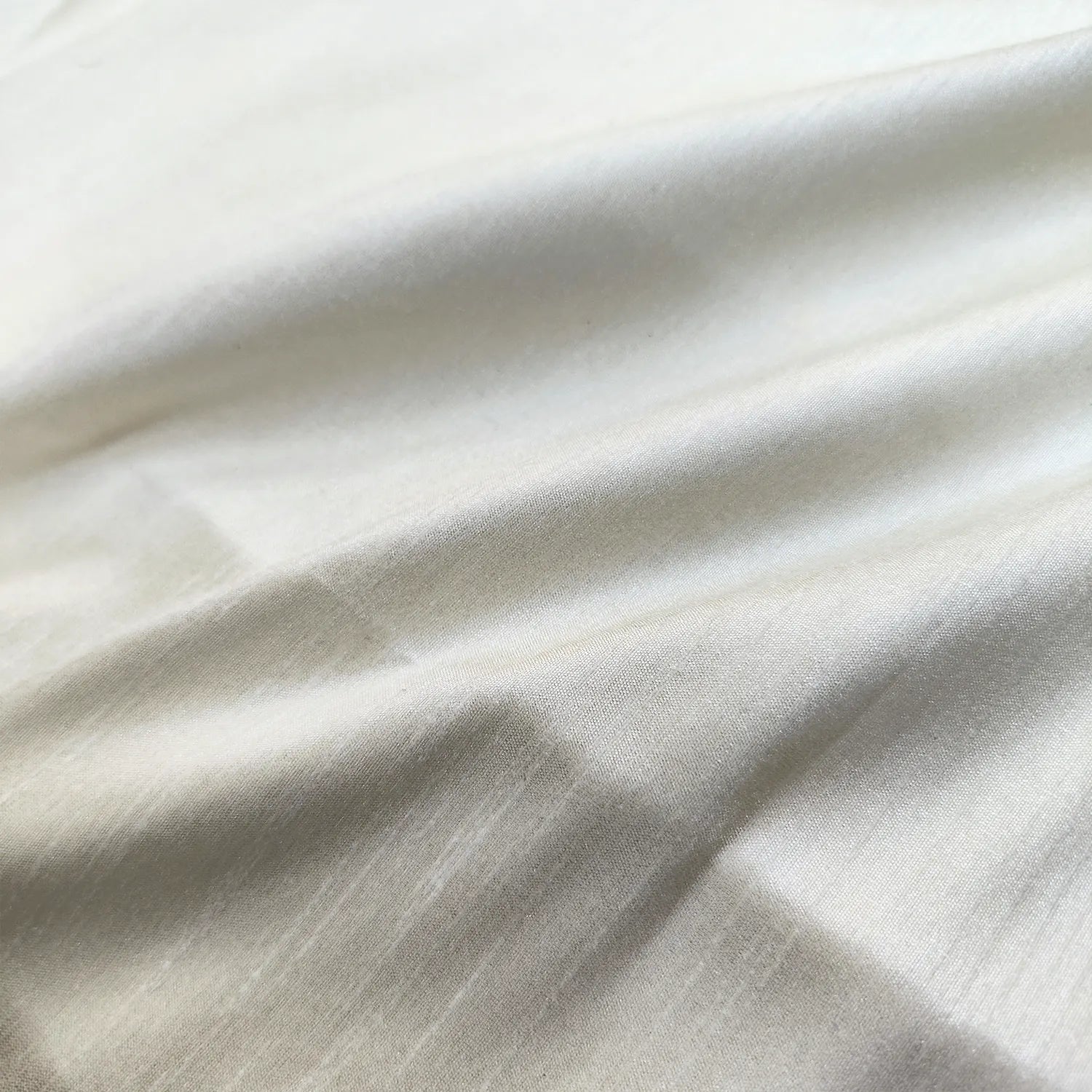 Cream Plain Lilen Silk Banarasi Fabric