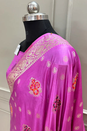 Pink Pangi Buti Katan Silk Banarasi Saree