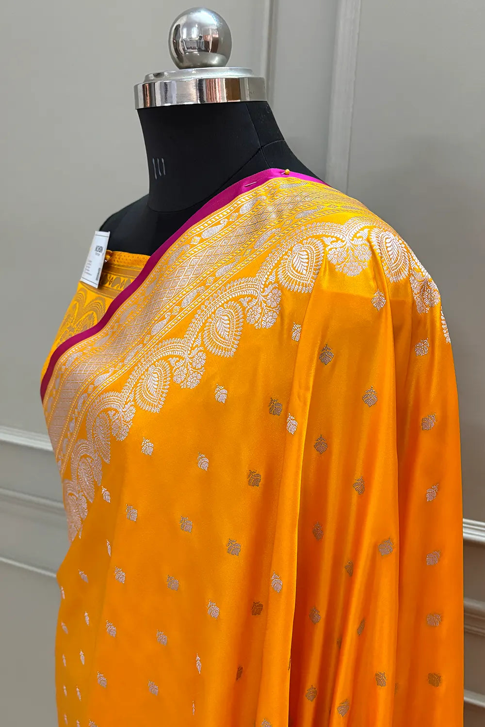 Yellow Jadi Buti Katan Silk Banarasi Saree