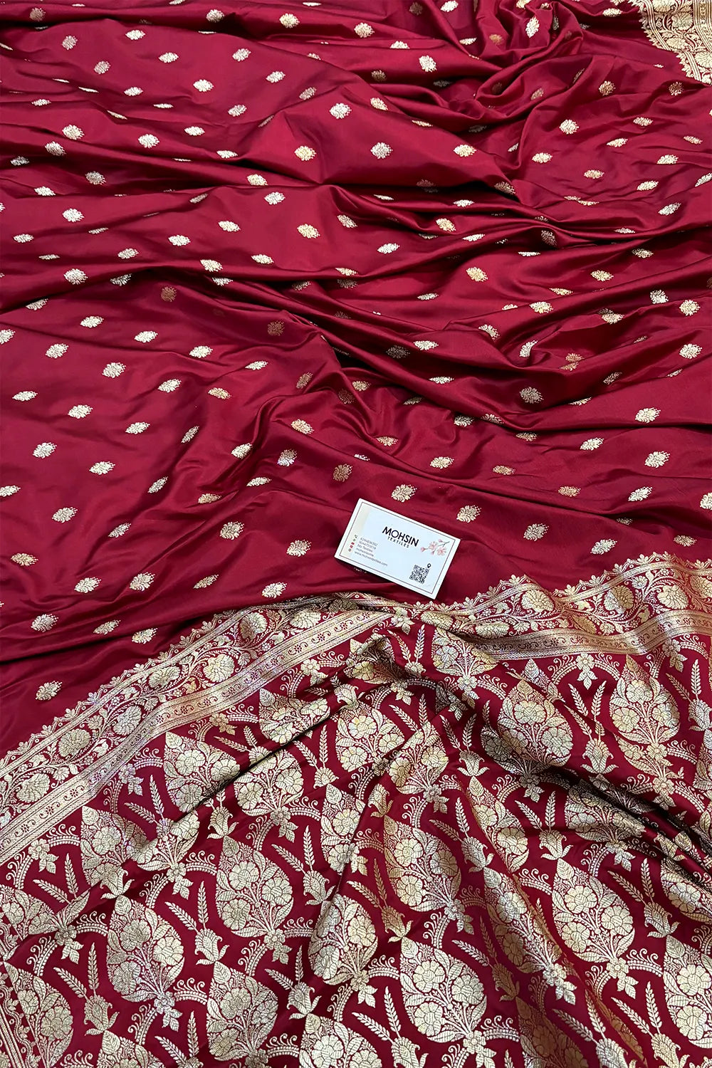 Maroon Flying Buti Katan Silk Banarasi Saree