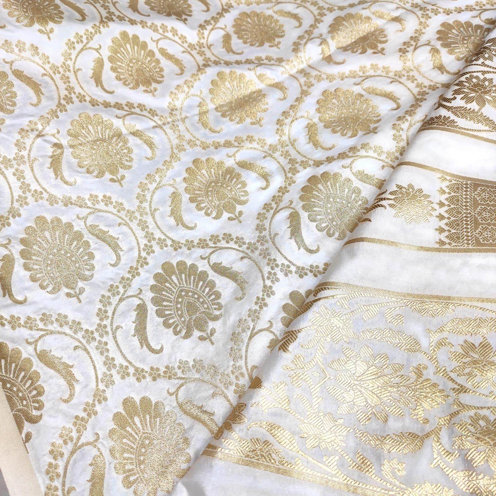 White Dyeable 24 Kalli Handloom Katan Silk Banarasi Lahenga Set