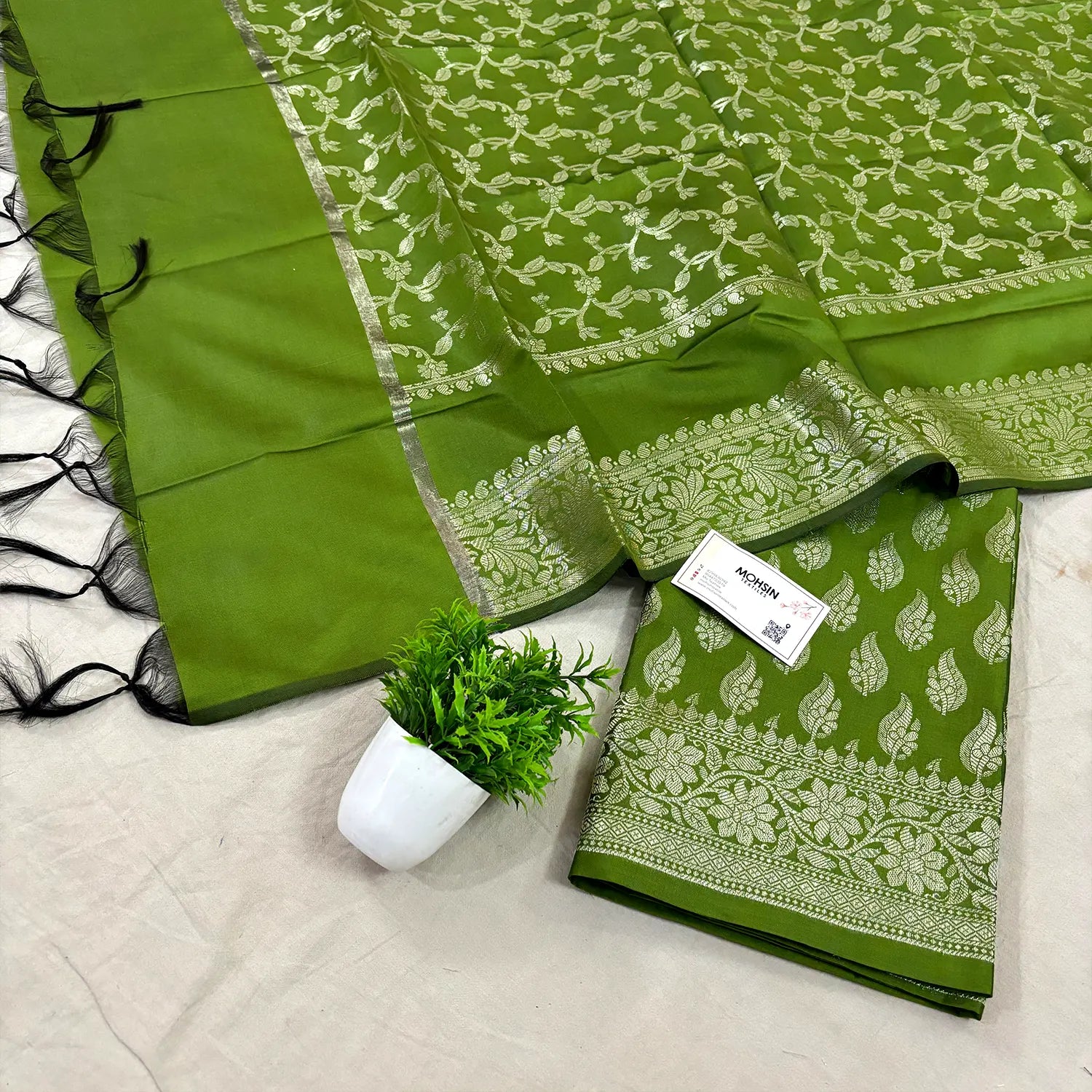 Mehendi Agnipath Buti Satin Silk Banarasi Suit