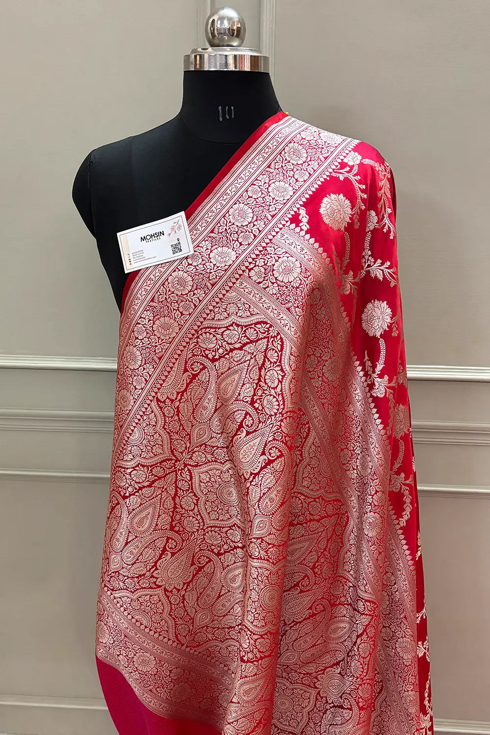 Pinkish Red Laabela Jaal Katan Silk Banarasi Saree