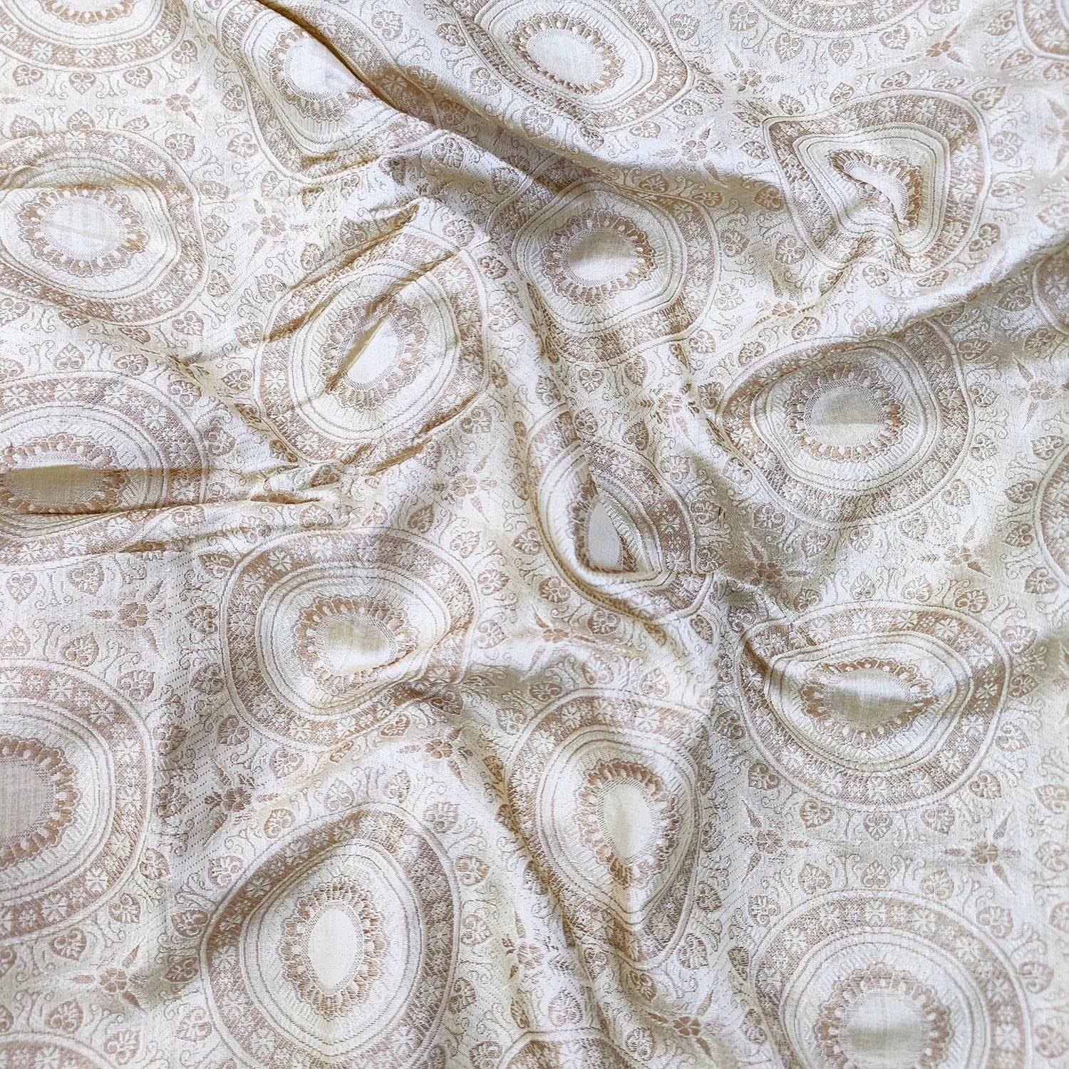 White Tanchoi Cotton Silk Banarasi Fabric