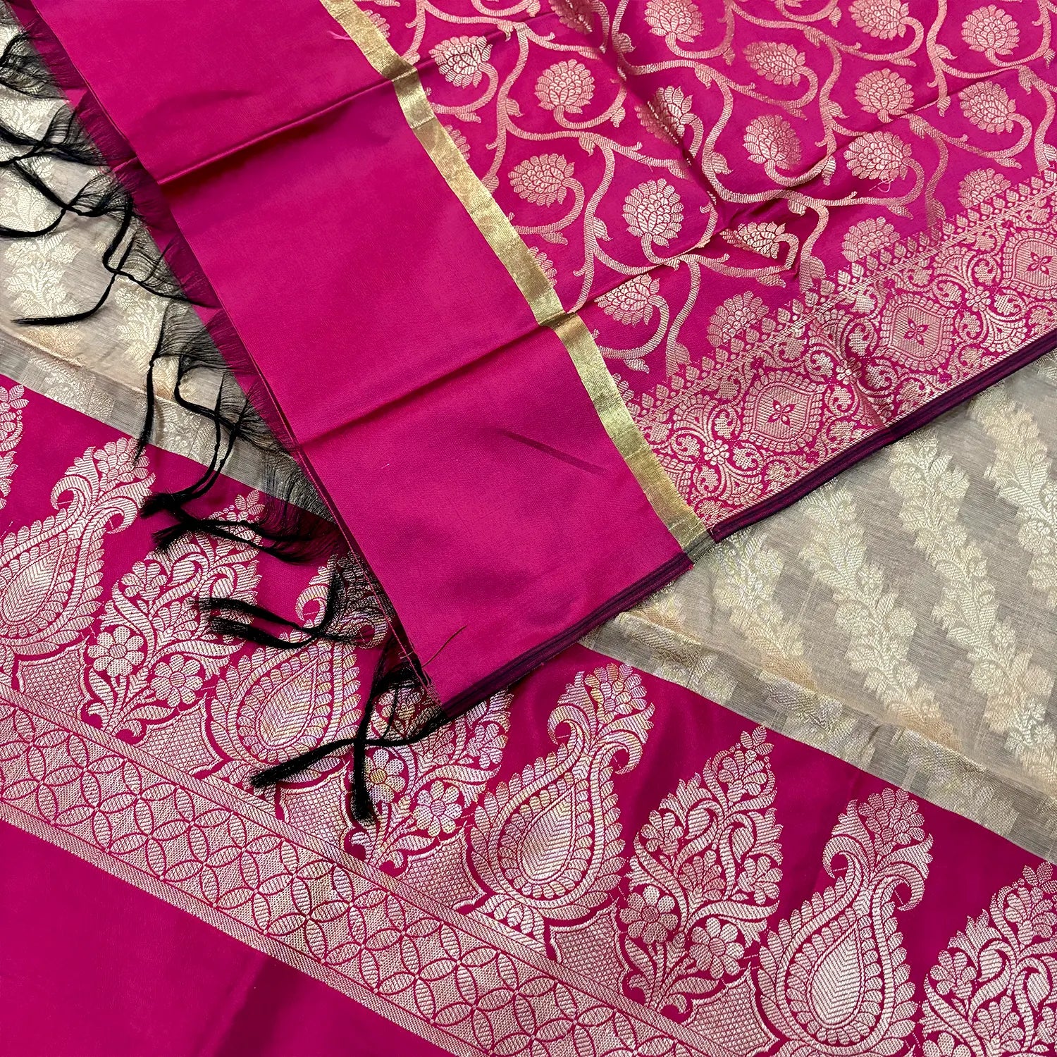 Beige and Pink Kalgha Laheriya Banarasi Silk Suit