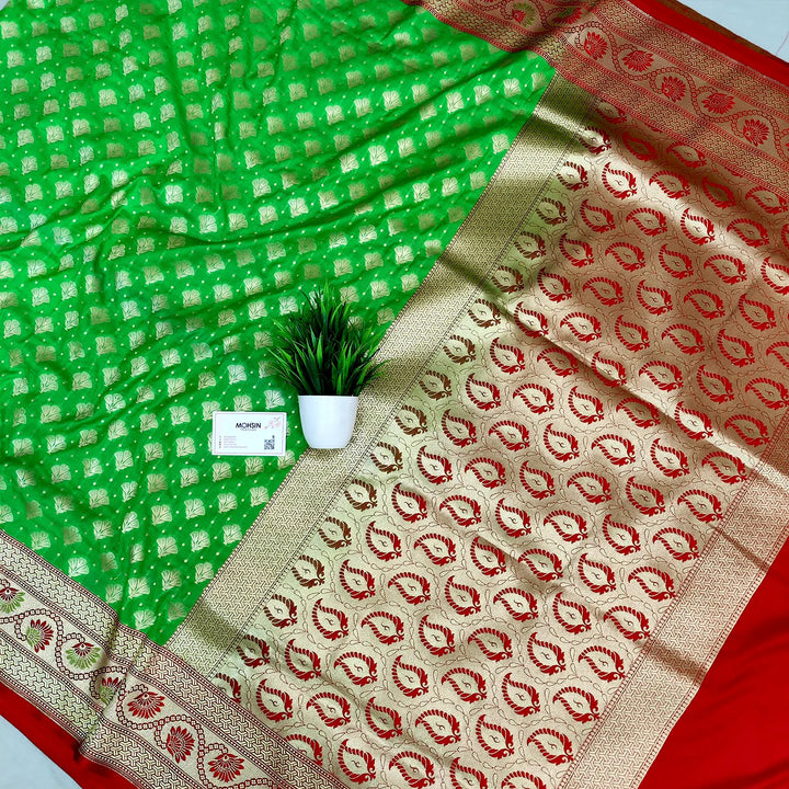 Green and Red Contrass Crepe Silk Banarasi Saree