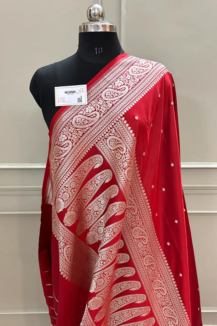 Maroon Chitrani Buti Katan Silk Banarasi Saree