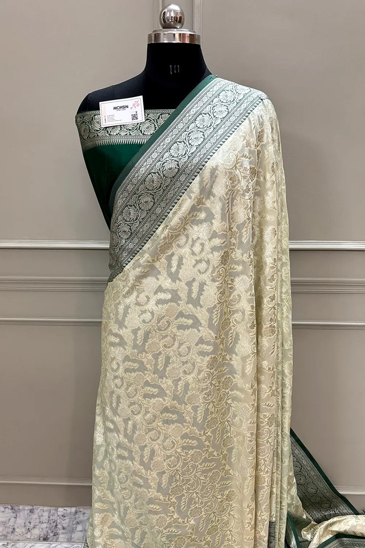 White and Bottle Green Gulabi Jaal Katan Silk Banarasi Saree