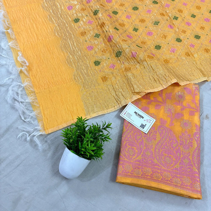 Yellow Pakki Jaal Crush Cotton Silk Banarasi Suit