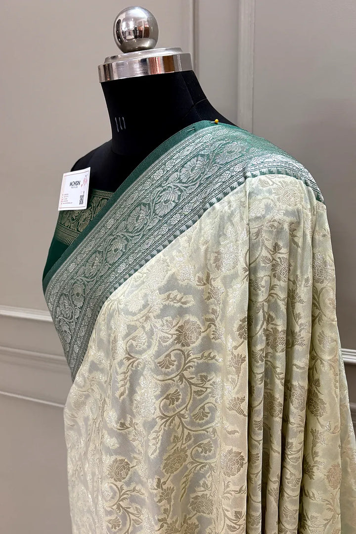 White and Bottle Green Gulabi Jaal Katan Silk Banarasi Saree