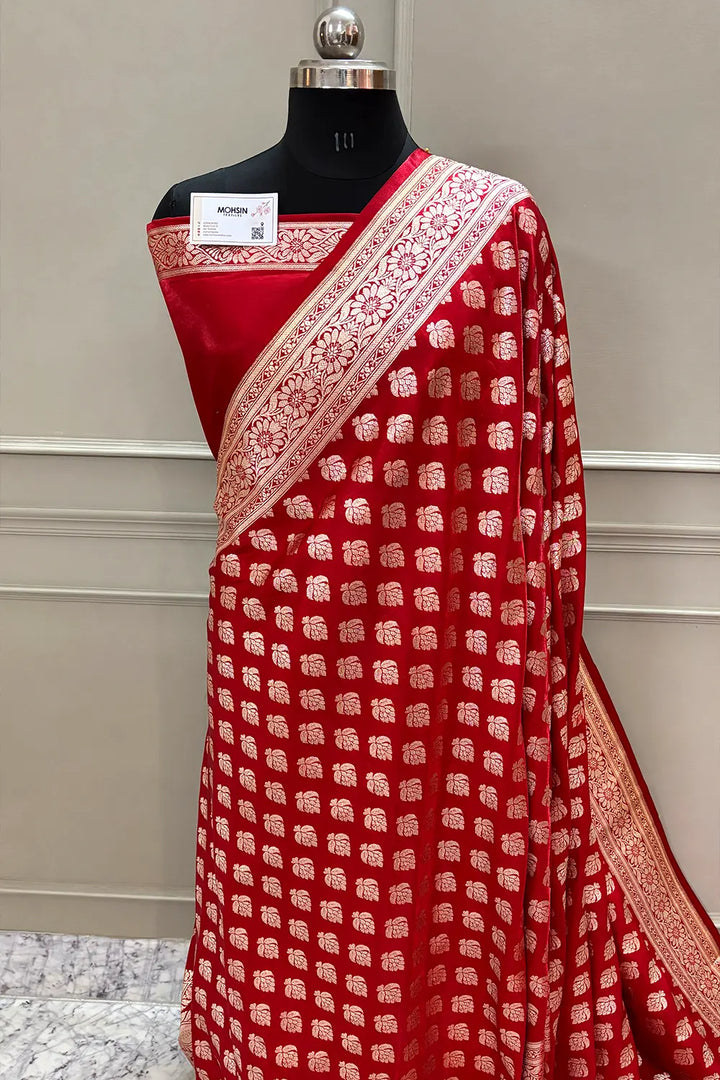 Red Naagmani Buti Katan Silk Banarasi Saree