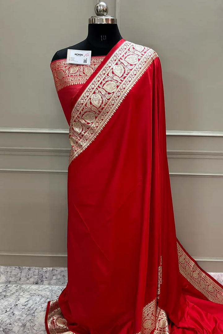 Red Plain Golden Zari Katan Silk Banarasi Saree