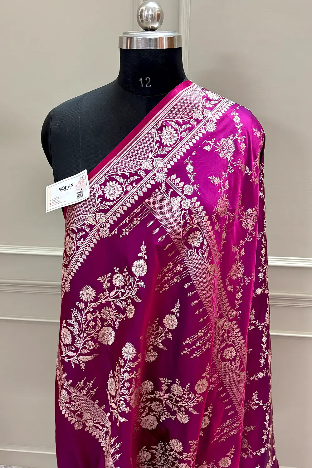 Magenta Jhanjaal Katan Silk Banarasi Saree