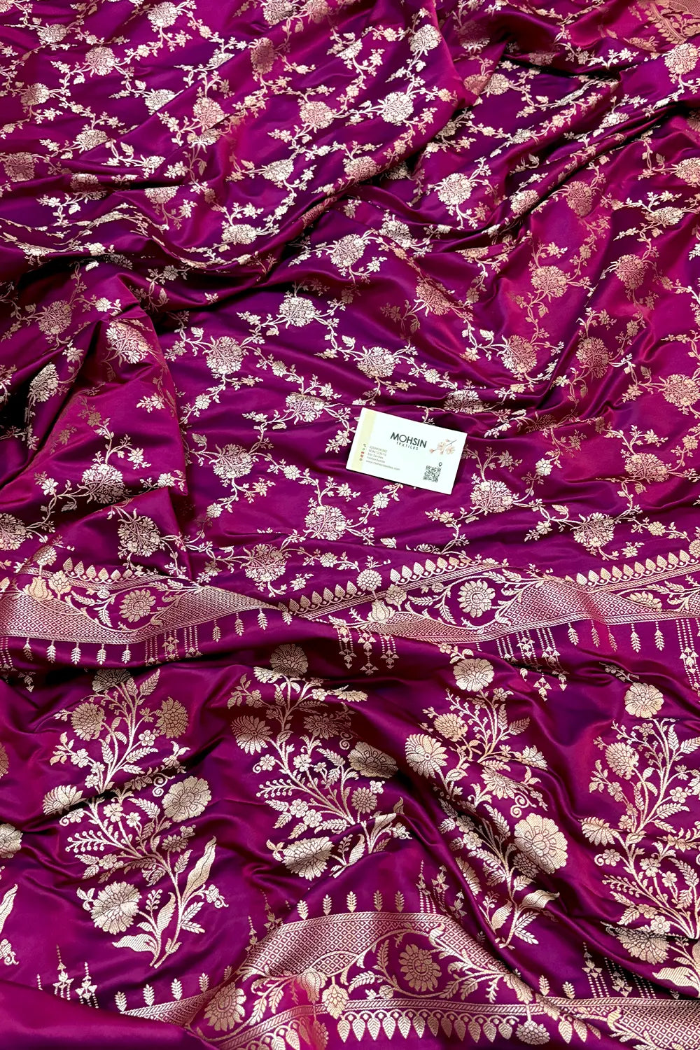Magenta Jhanjaal Katan Silk Banarasi Saree