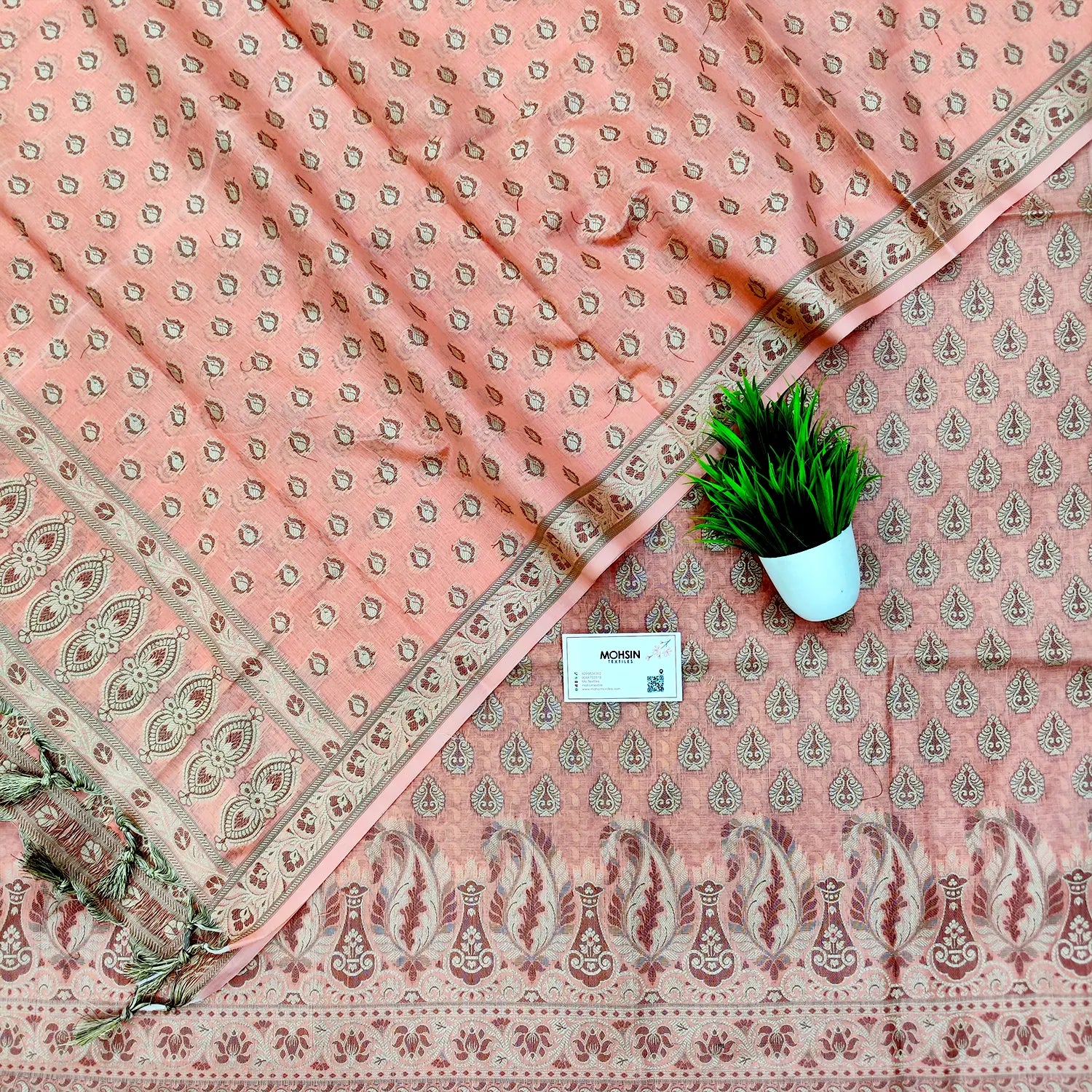 Peach Surahi Buti Cotton Silk Banarasi Suit