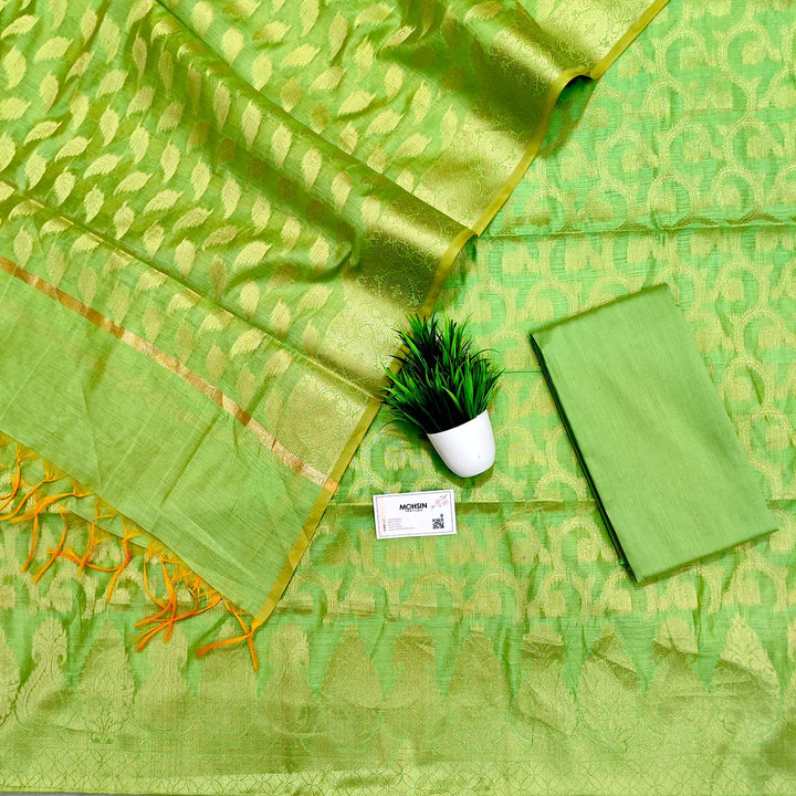 Pista Kalgha Jaal Banarasi Silk Suit