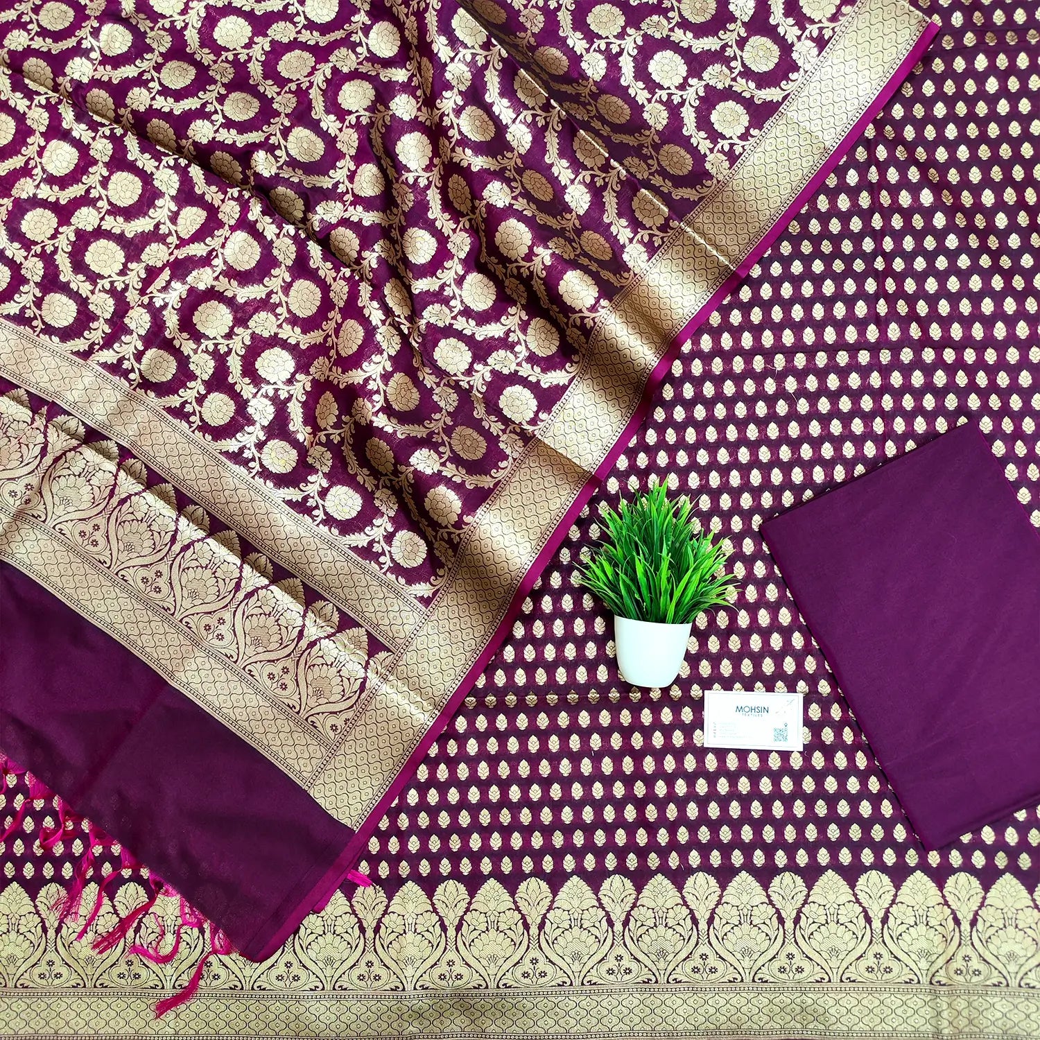 Buti Rug Mage Purple Kalli Buti Katan Silk Banarasi Suit – Mohsin Textiles