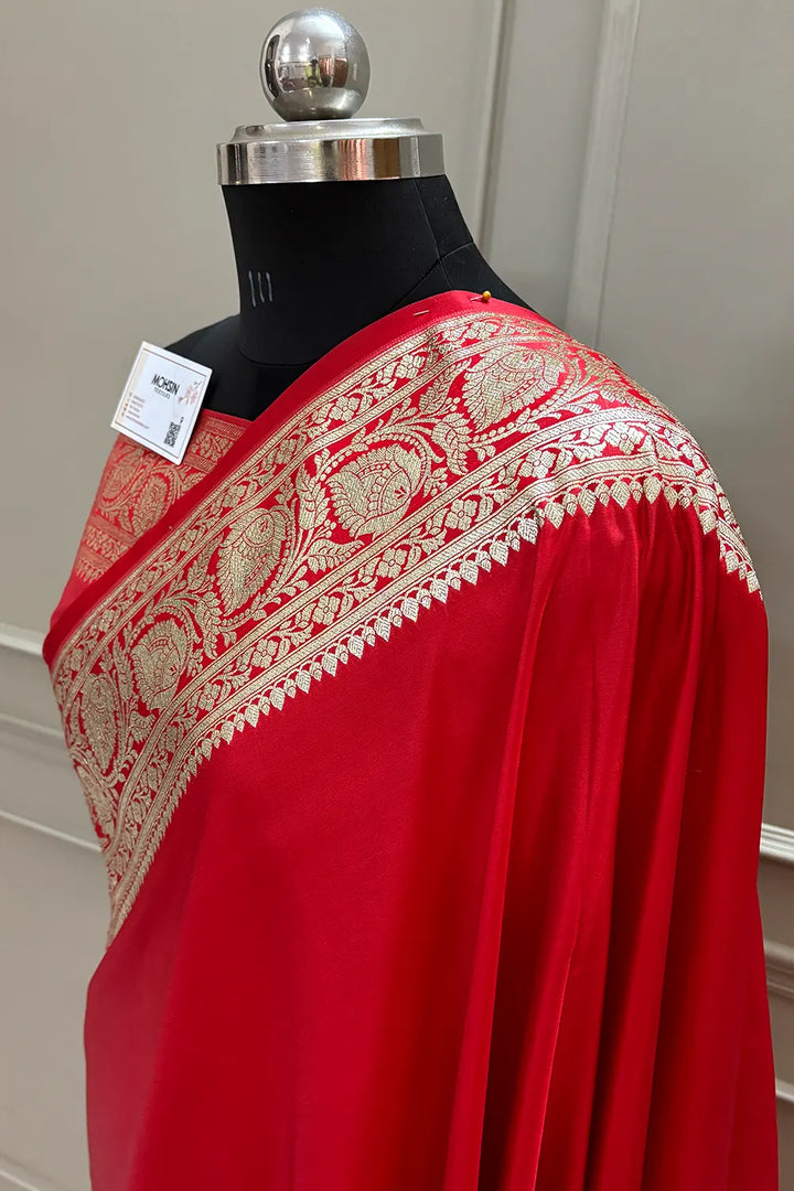 Red Plain Golden Zari Katan Silk Banarasi Saree