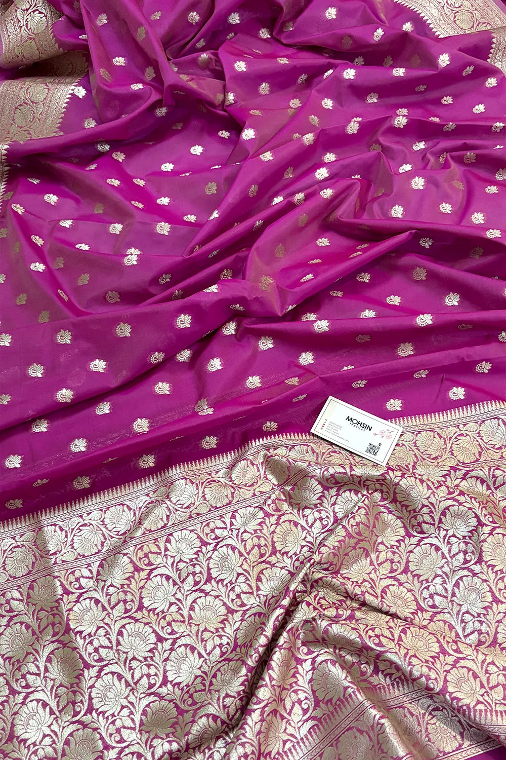 Magenta Ghonga Buti Katan Silk Banarasi Saree