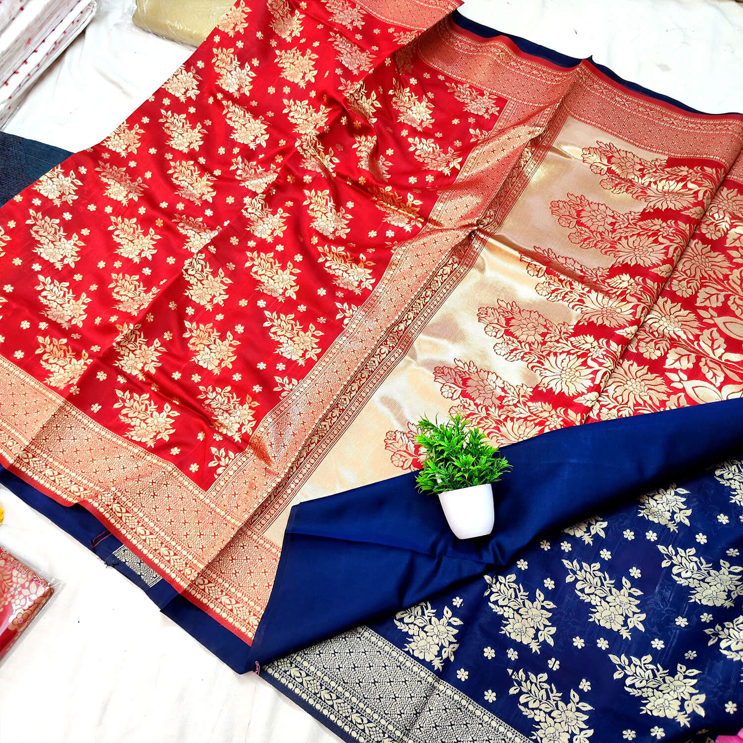 Premium Multi Colour Jacquard Handloom Katan Silk Banarasi Saree - The  Roasted Fabric - 4092792