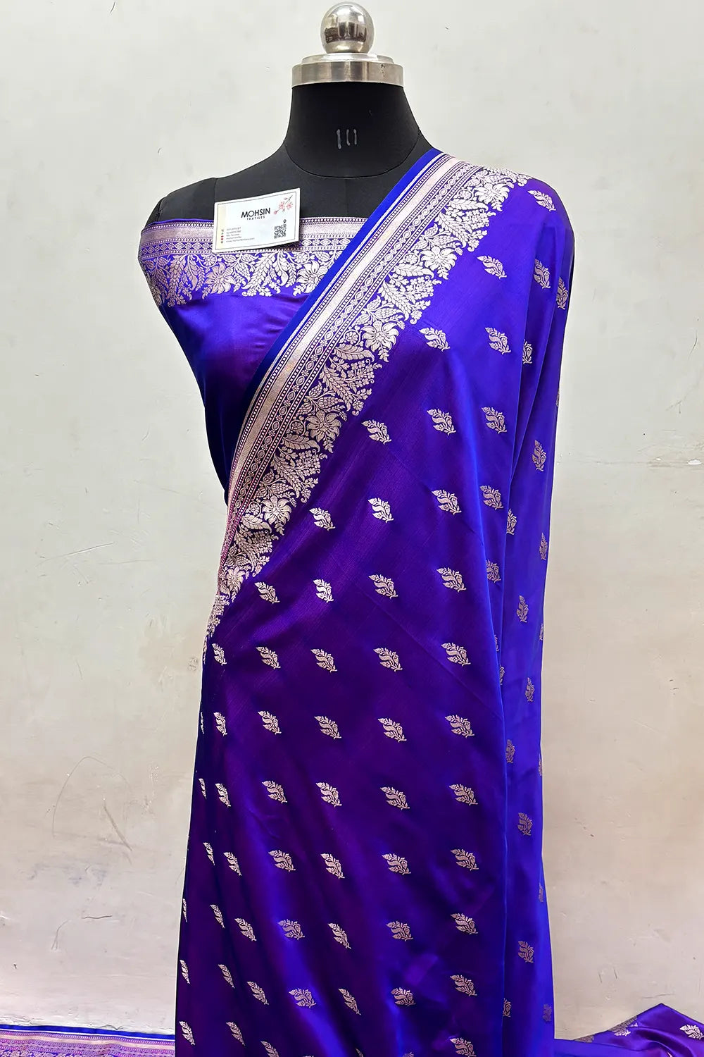 Auda Blue Aatari Buti Katan Silk Banarasi Saree