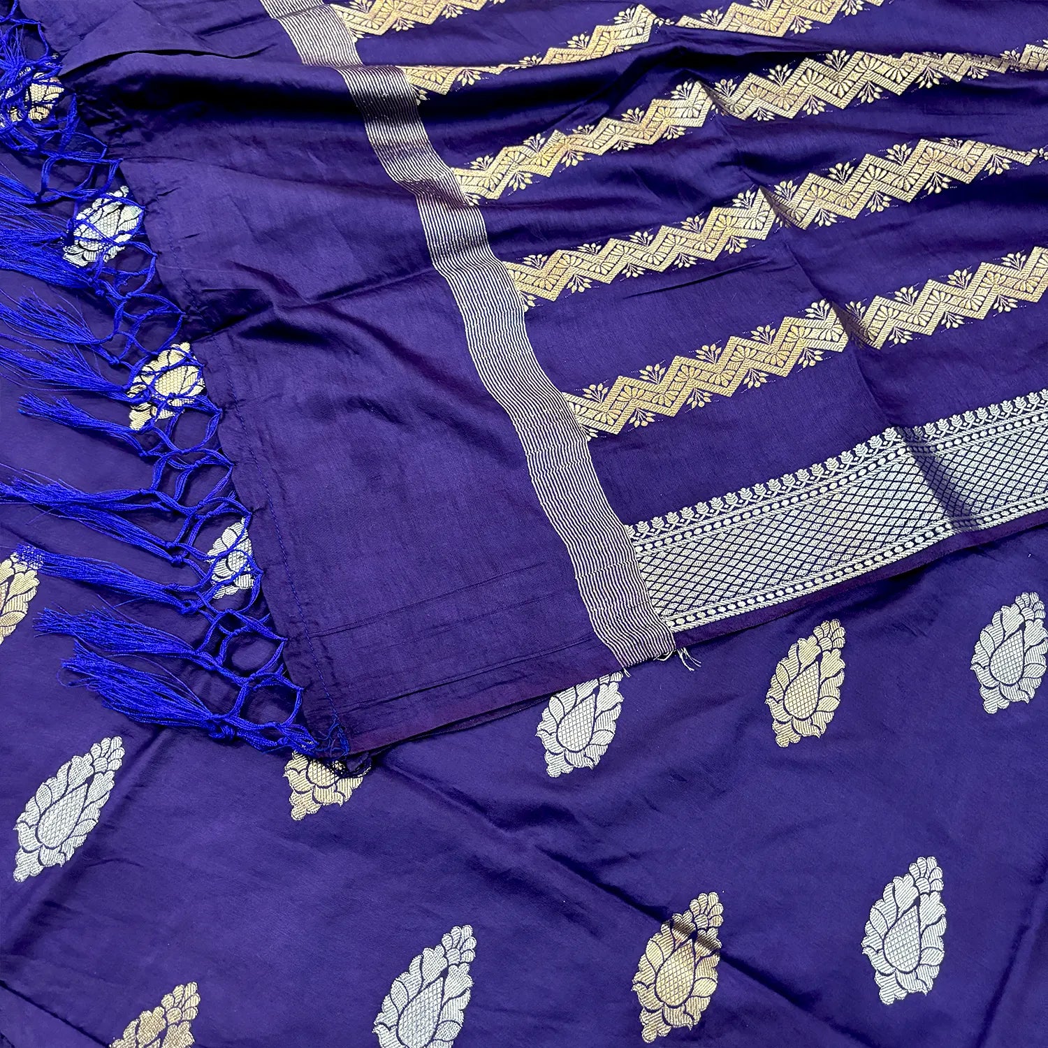 Auda Zari Satin Silk Banarasi Suit