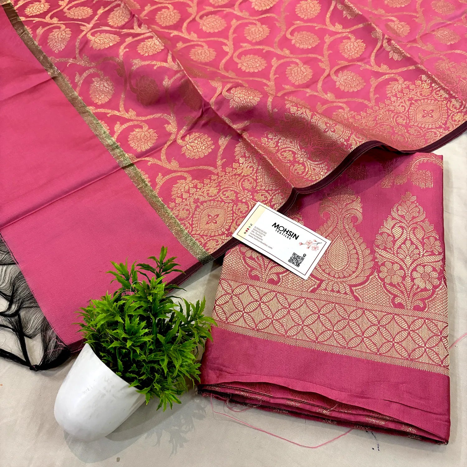 Baby Pink Kalgha Jaal Satin Silk Banarasi Suit