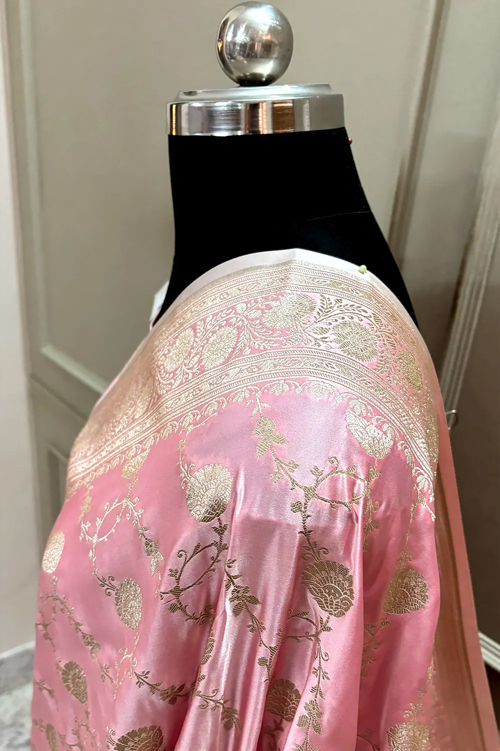 Claughton Ropeway Pink Baby Pink Ropeway Jaal Katan Silk Banarasi Saree – Mohsin Textiles