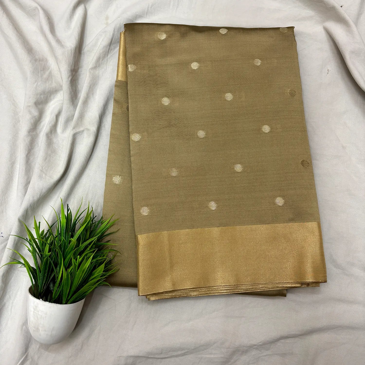 Beige Zari Semi Katan Silk Banarasi Saree