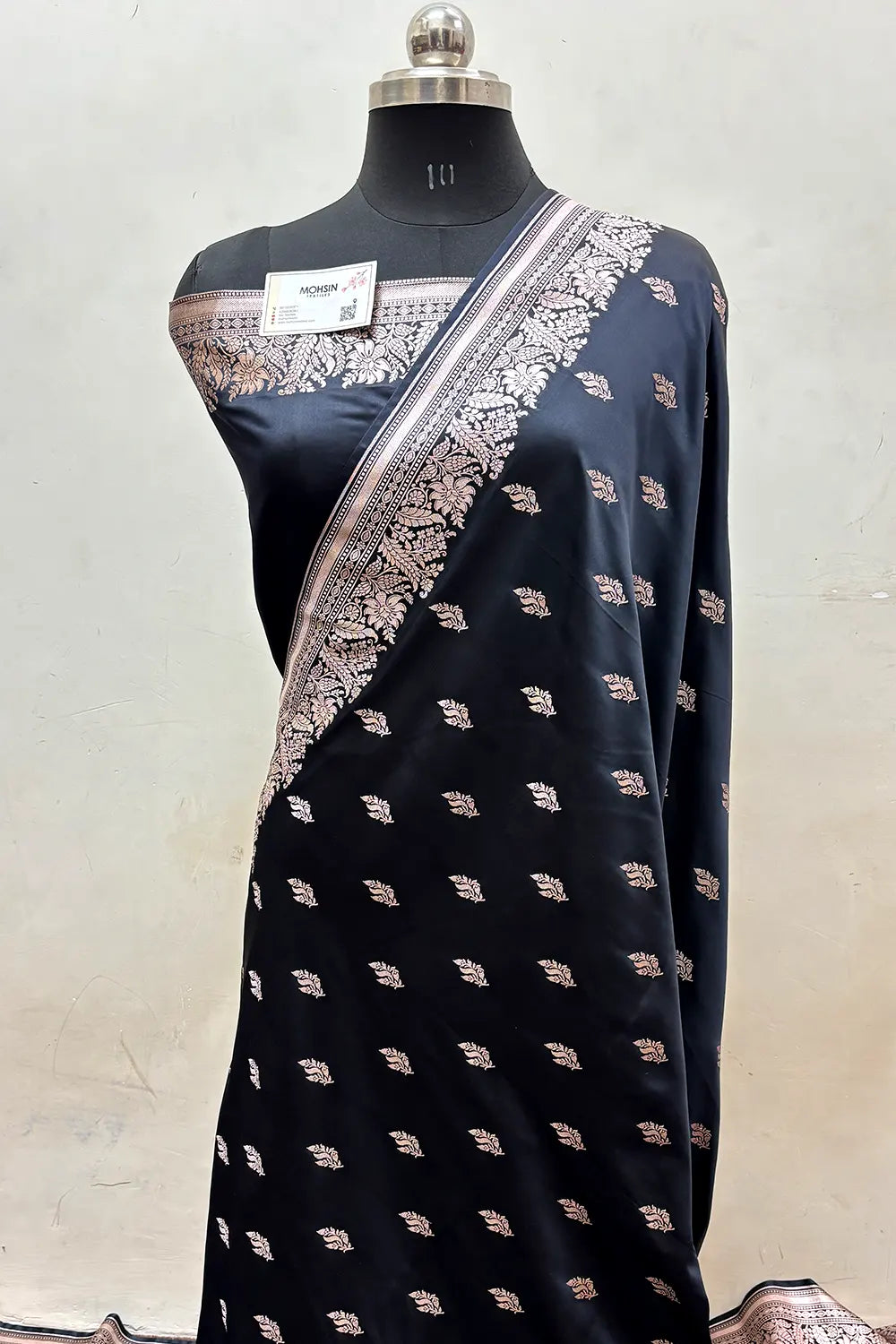 Black Aatari Buti Katan Silk Banarasi Saree