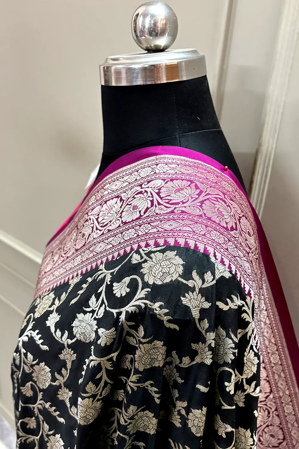 Black and Pink Gulabi Jaal Katan Silk Banarasi Saree