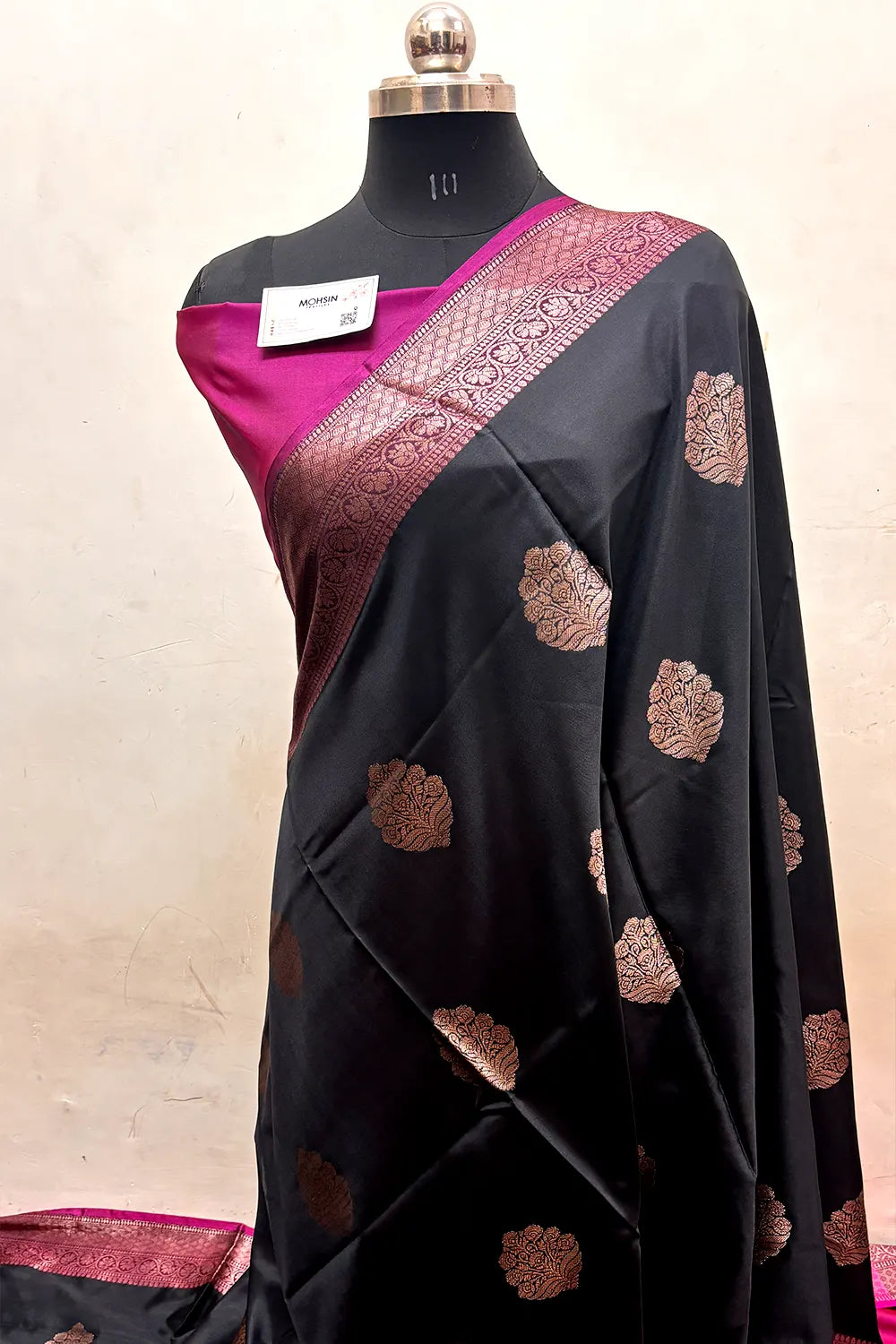 Black and Pink Zari Semi Katan Silk Banarasi Saree