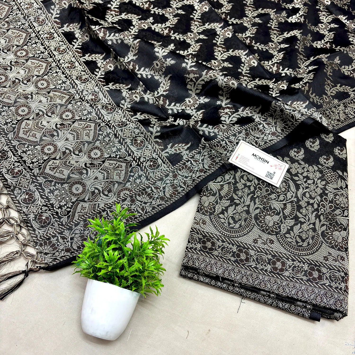 Black Angoori Kalli Cotton Silk Banarasi Suit