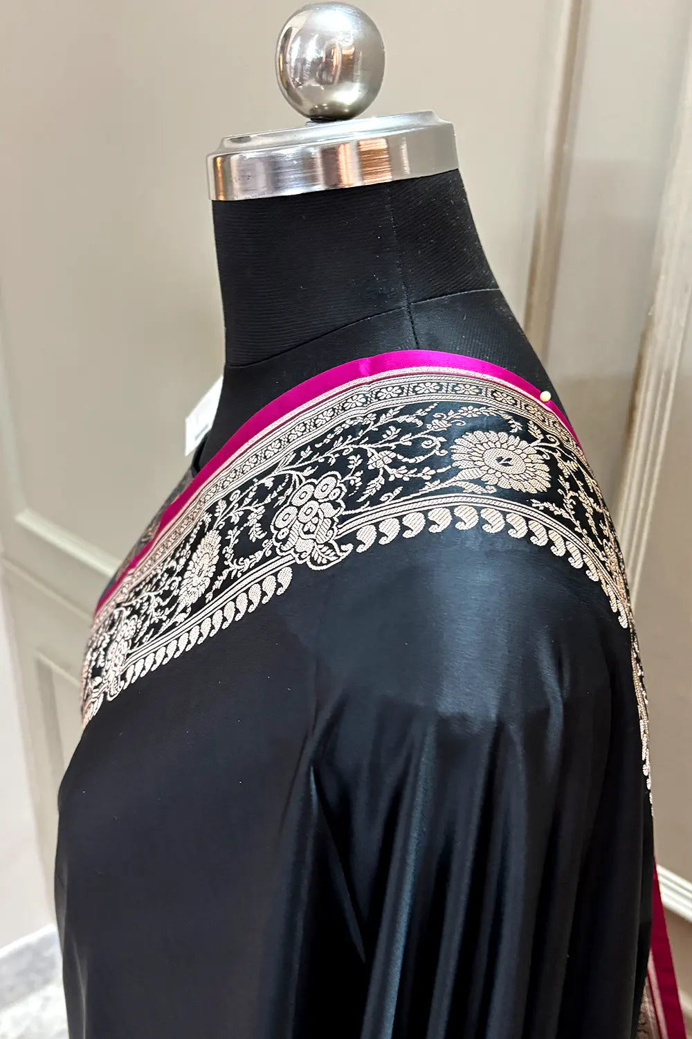 Black Plain Katan Silk Banarasi Saree