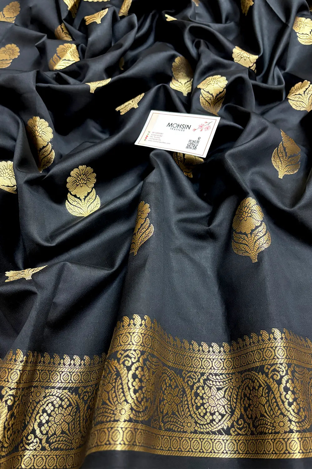 Black Tilismi Kalli Semi Katan Silk Banarasi Saree