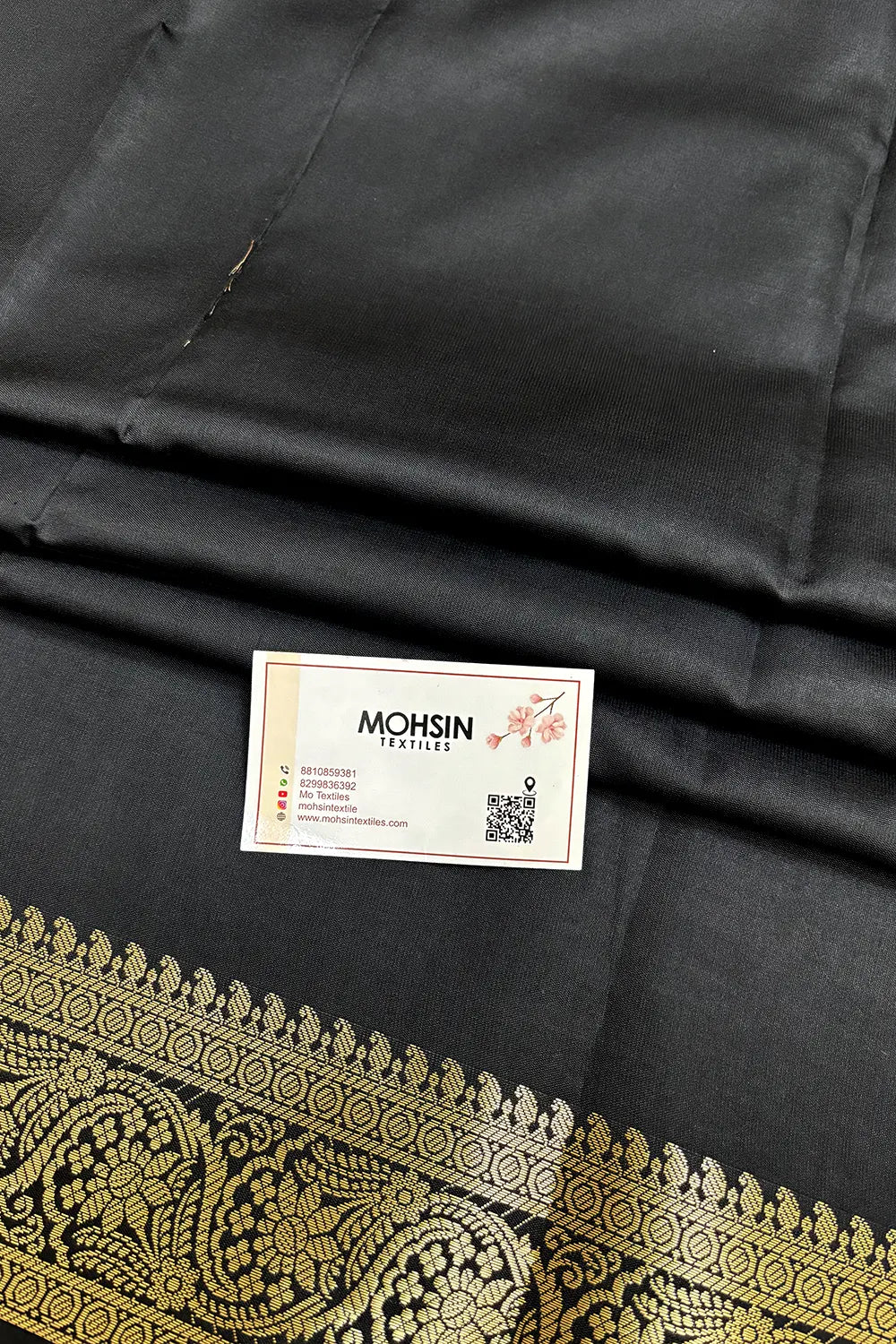 Black Tilismi Kalli Semi Katan Silk Banarasi Saree