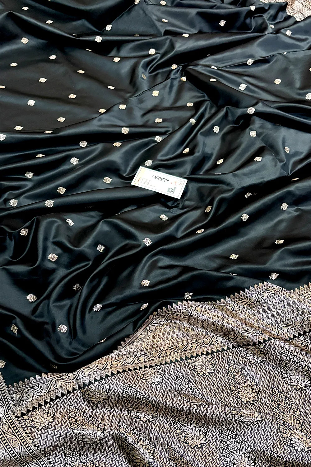 Black Wazir Buti Katan Silk Banarasi Saree