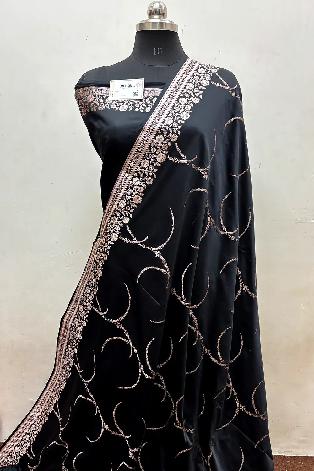 Black Zari Katan Mashru Silk Banarasi Saree