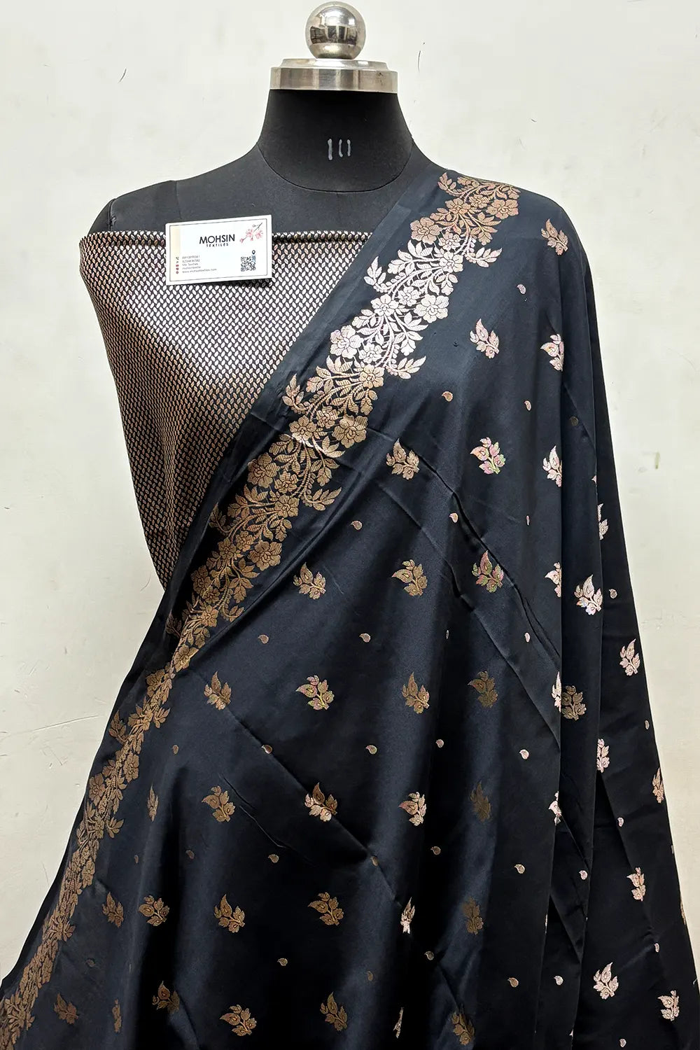 Black Zari Semi Katan Silk Banarasi Saree
