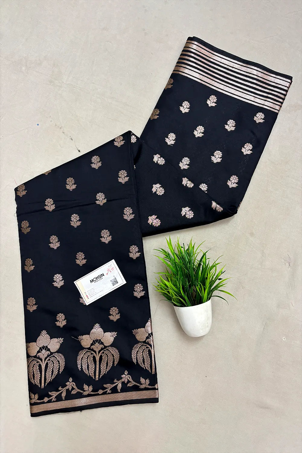 Black Zari Semi Katan Silk Banarasi Saree