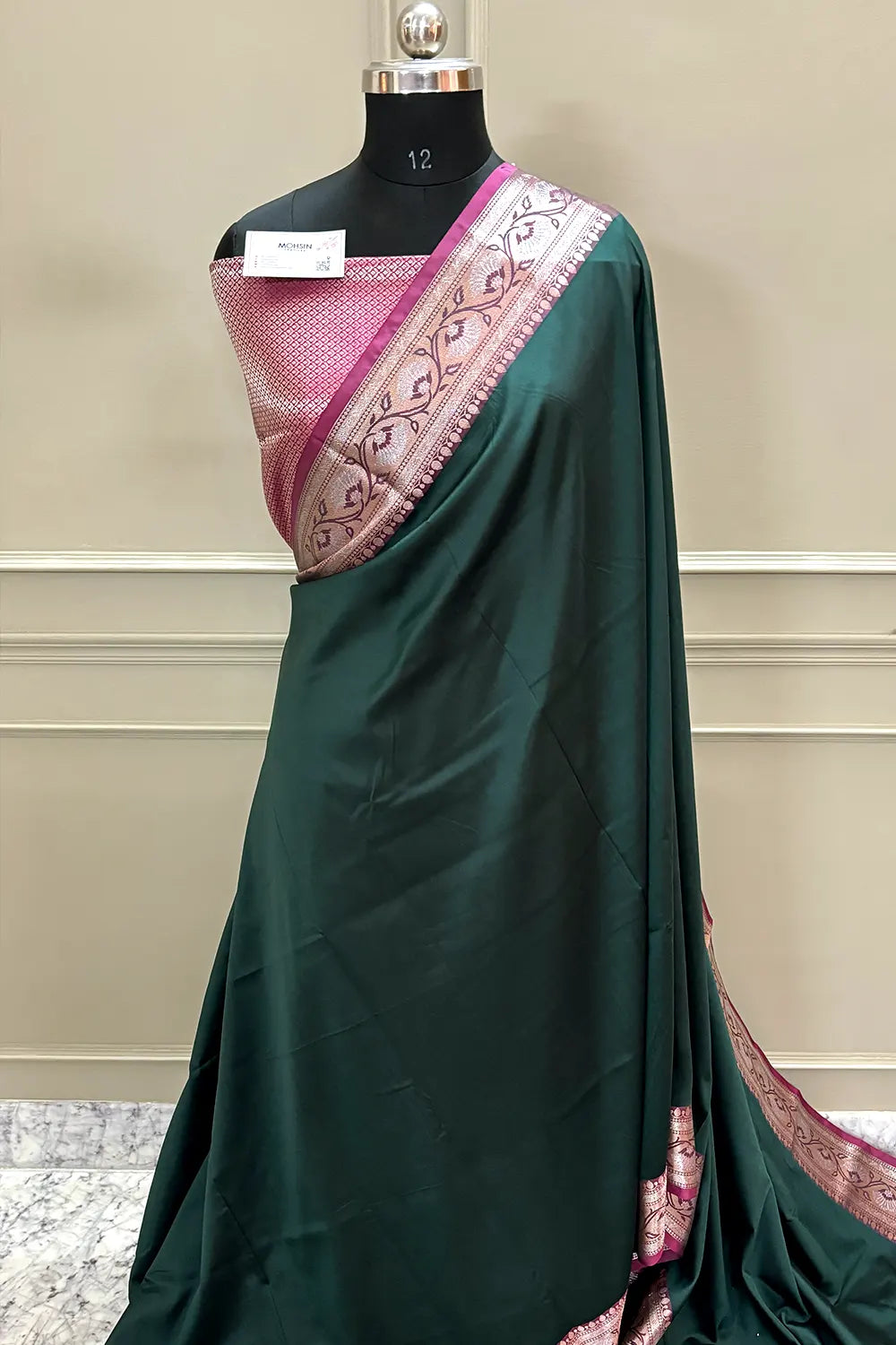 Bottle Green and Pink Plain Banarasi Silk Saree