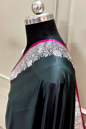 Bottle Green Plain Zari Border Katan Silk Banarasi Saree