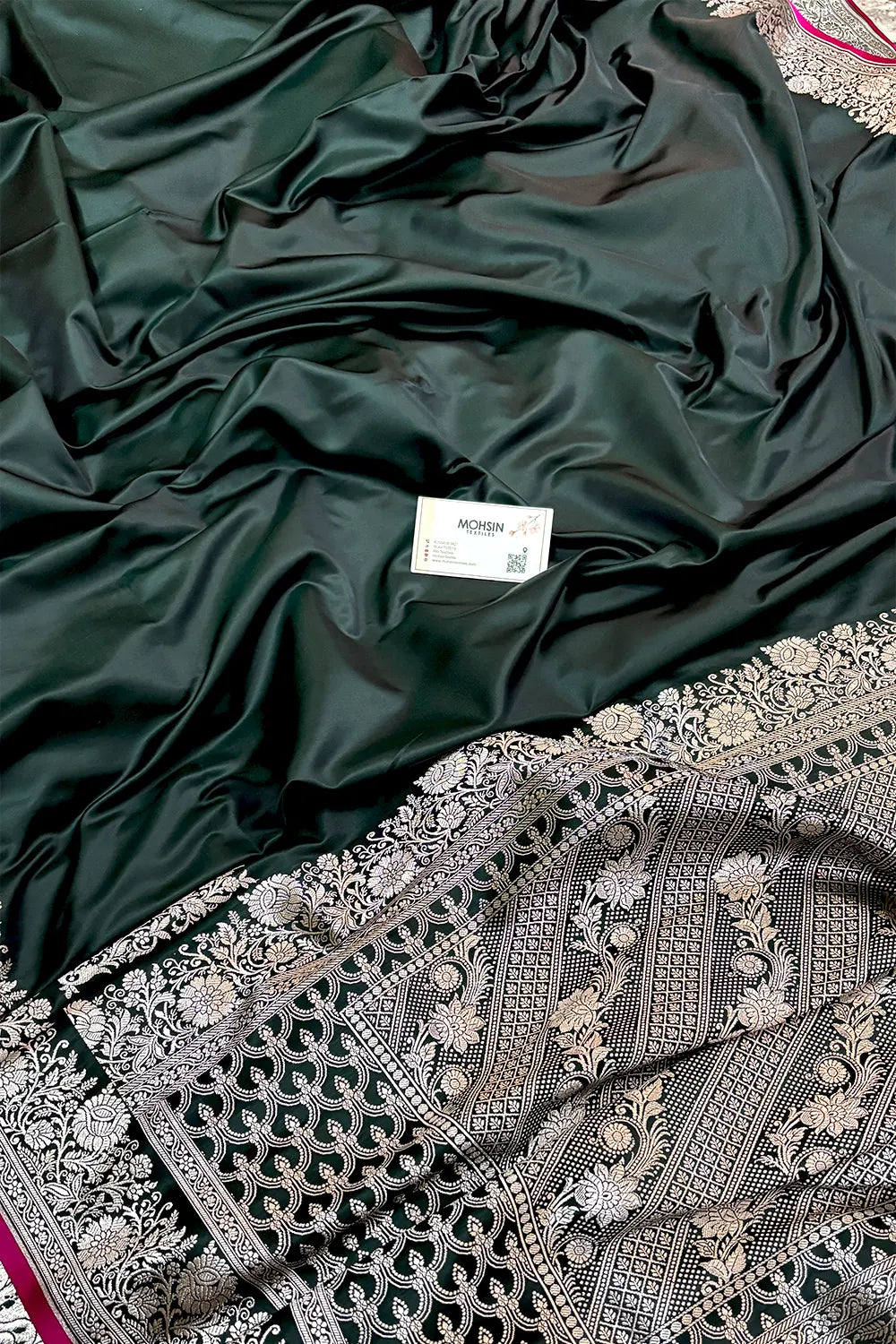 Bottle Green Plain Zari Border Katan Silk Banarasi Saree