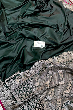 Bottle Green Plain Zari Border Katan Silk Banarasi Saree