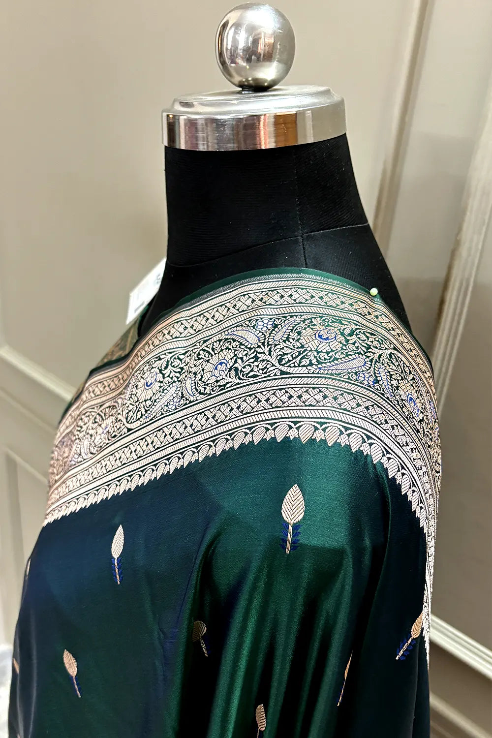 Bottle Green Tilak Buti Katan Silk Banarasi Saree