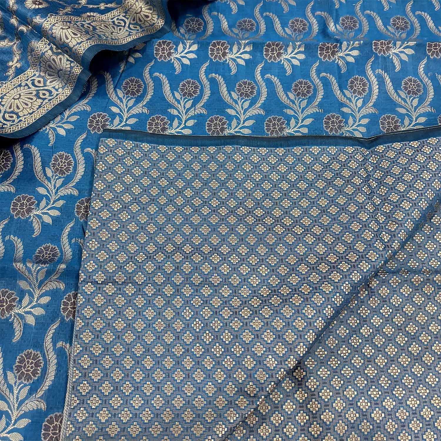 Dark Firozi Yoga Jaal Cotton Silk Banarasi Suit