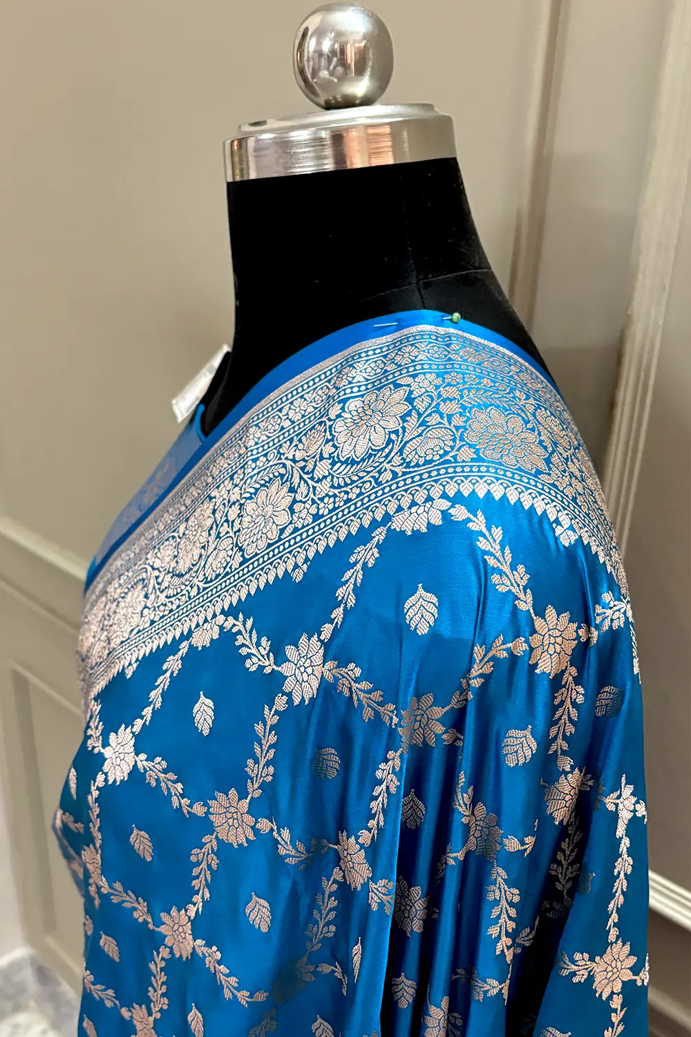 Firozi Qaidi Buti Katan Silk Banarasi Saree