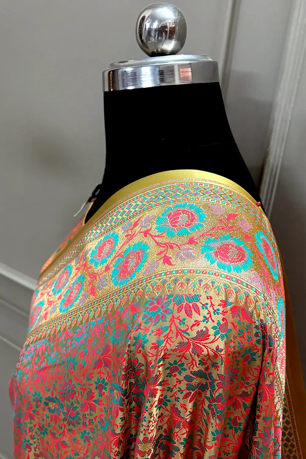 Gold and Peach Jungli Jaal Katan Silk Banarasi Saree