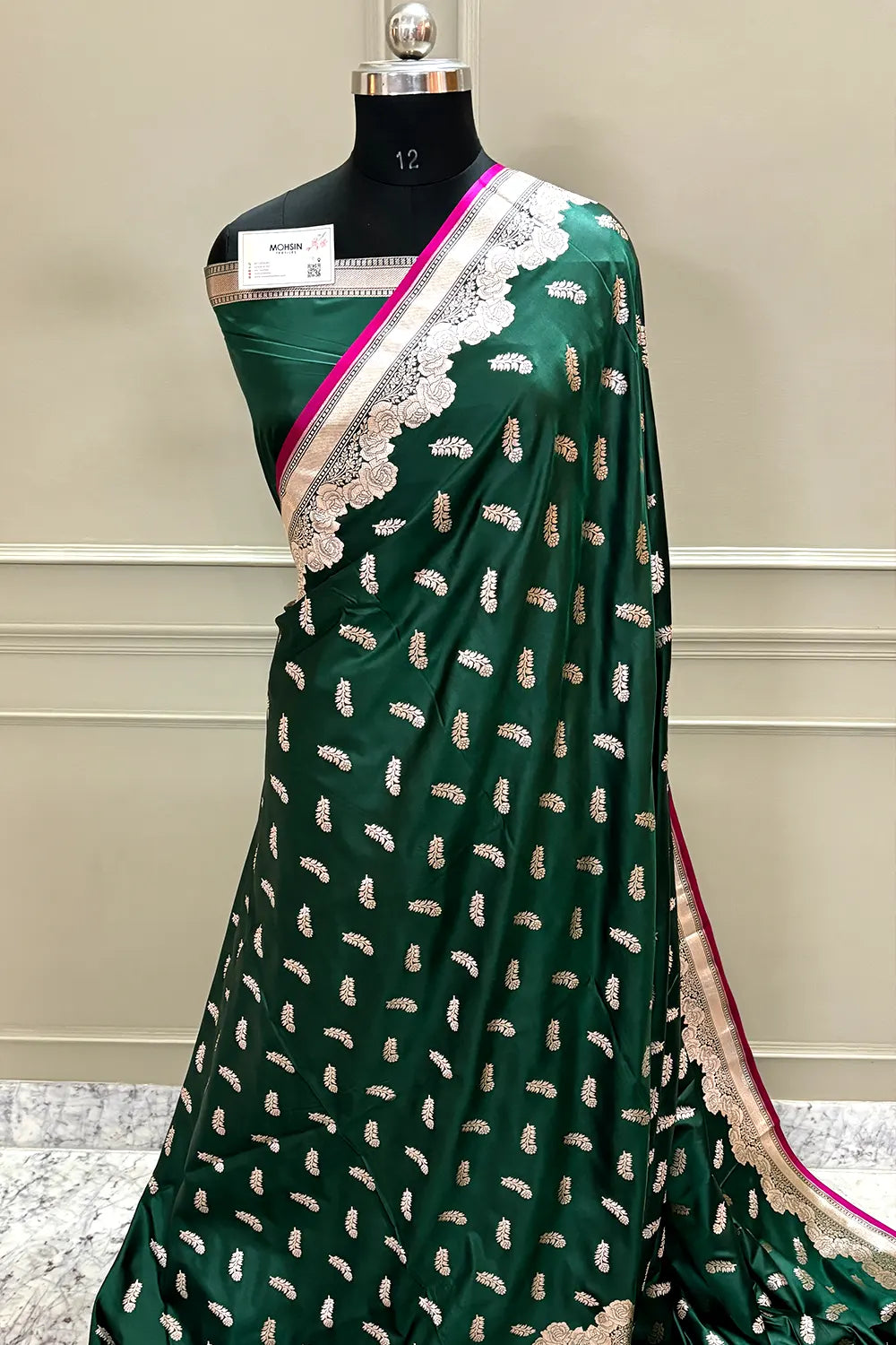 Green Kanak Buti Katan Silk Banarasi Saree