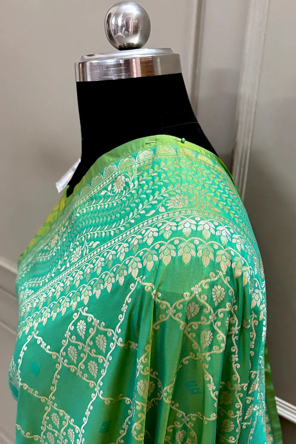 Green Pi Jaal Katan Silk Banarasi Saree 